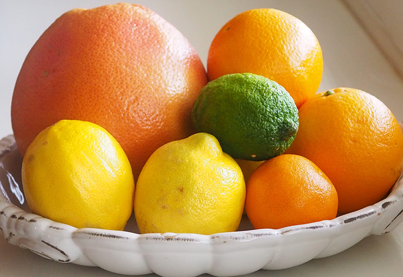 Ăn nhiều loại trái cây giàu vitamin sẽ làm giảm nguy cơ viêm nhiễm cho vết thương chưa lành