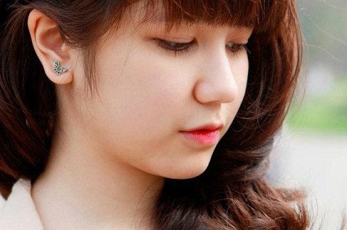 bác sĩ nâng mũi tự nhiên